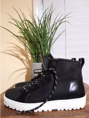 Want Les Essentials men's black white leather suede lace up  boots sz 42 (9.5)